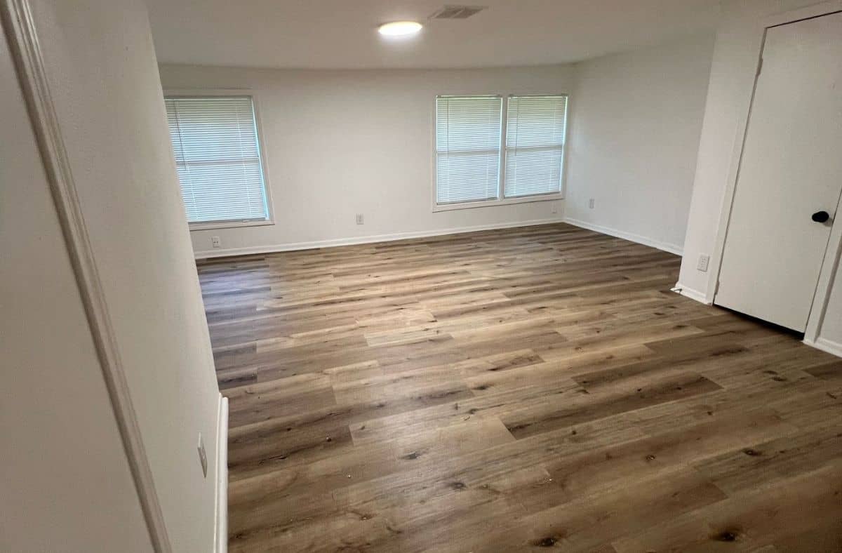4214 Howcher St, Houston, TX, 77047 (2)