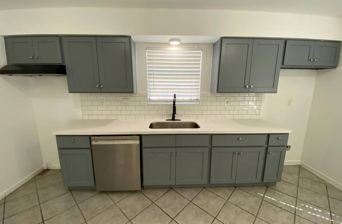 4405 11th St Bacliff, TX 77518 (3)