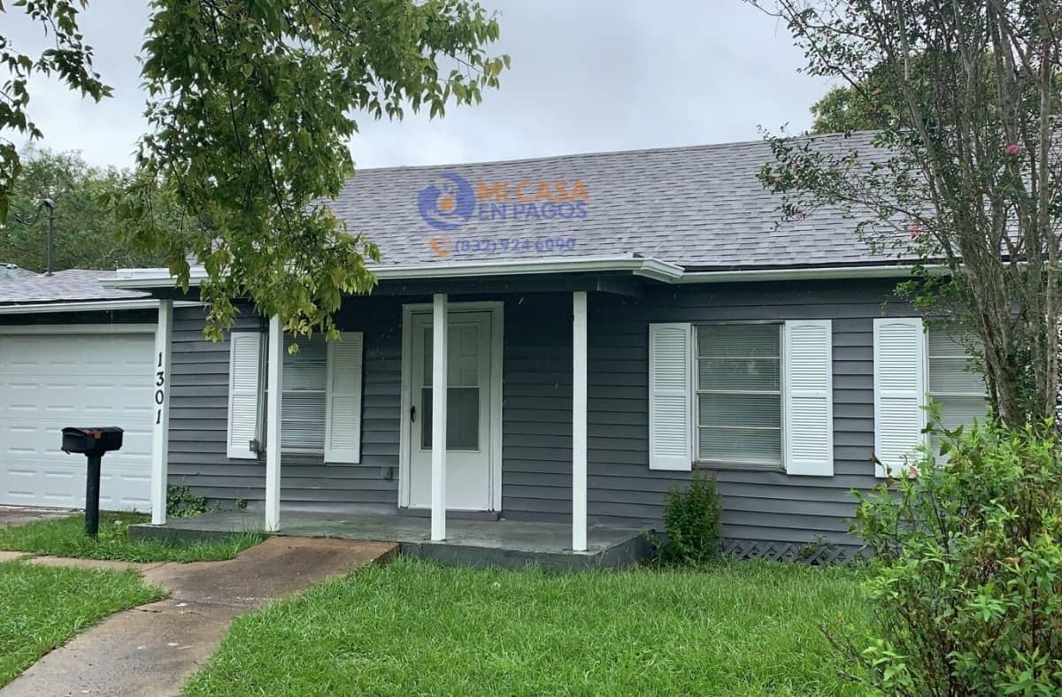 1301 Whitson St Bay City TX 77414 (1)