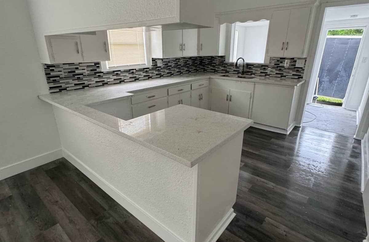 2580 Hegele St. Beaumont, TX 77705