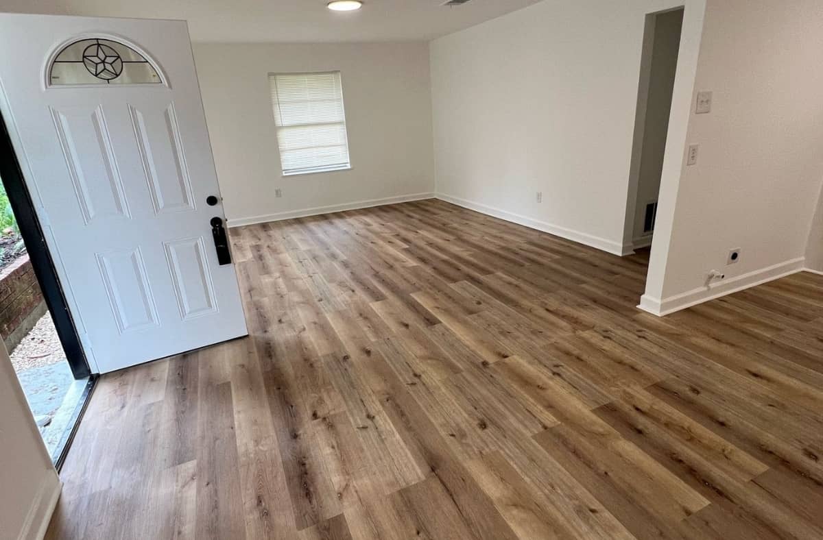 5922 Ridgeway Drive, Houston, TX 77033 (2)