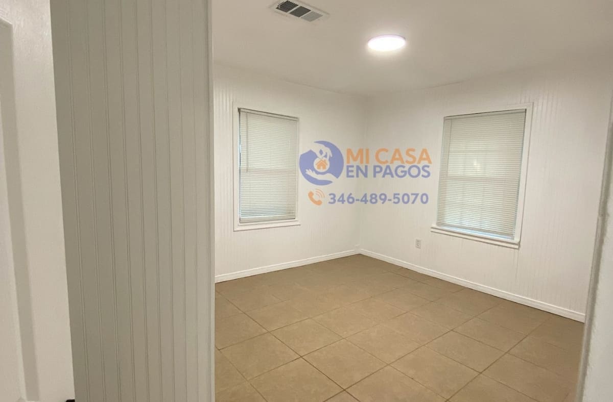 1017 Montrose Street, Port Neches, TX. 77651 (10)