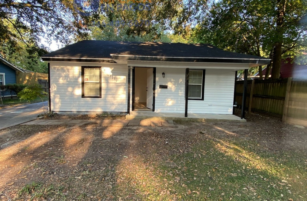 1017 Montrose Street, Port Neches, TX. 77651