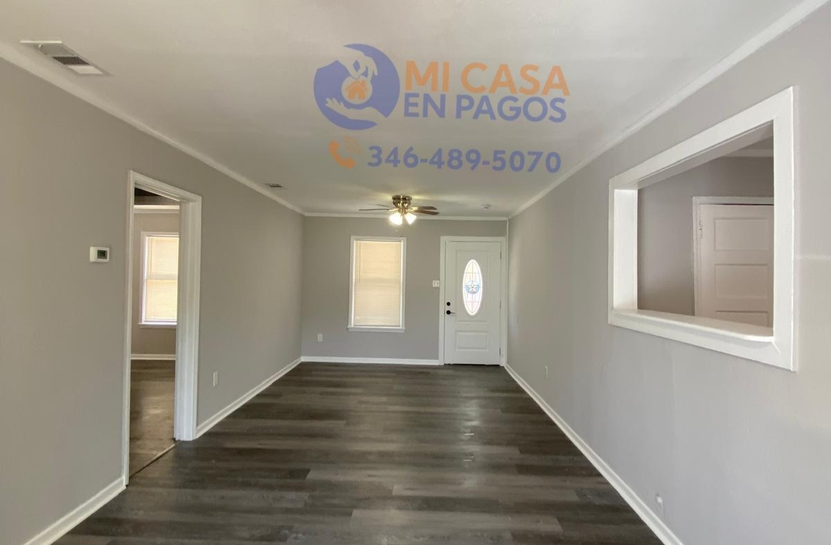 2206 E Brazos St,Victoria, TX 77901 (4)
