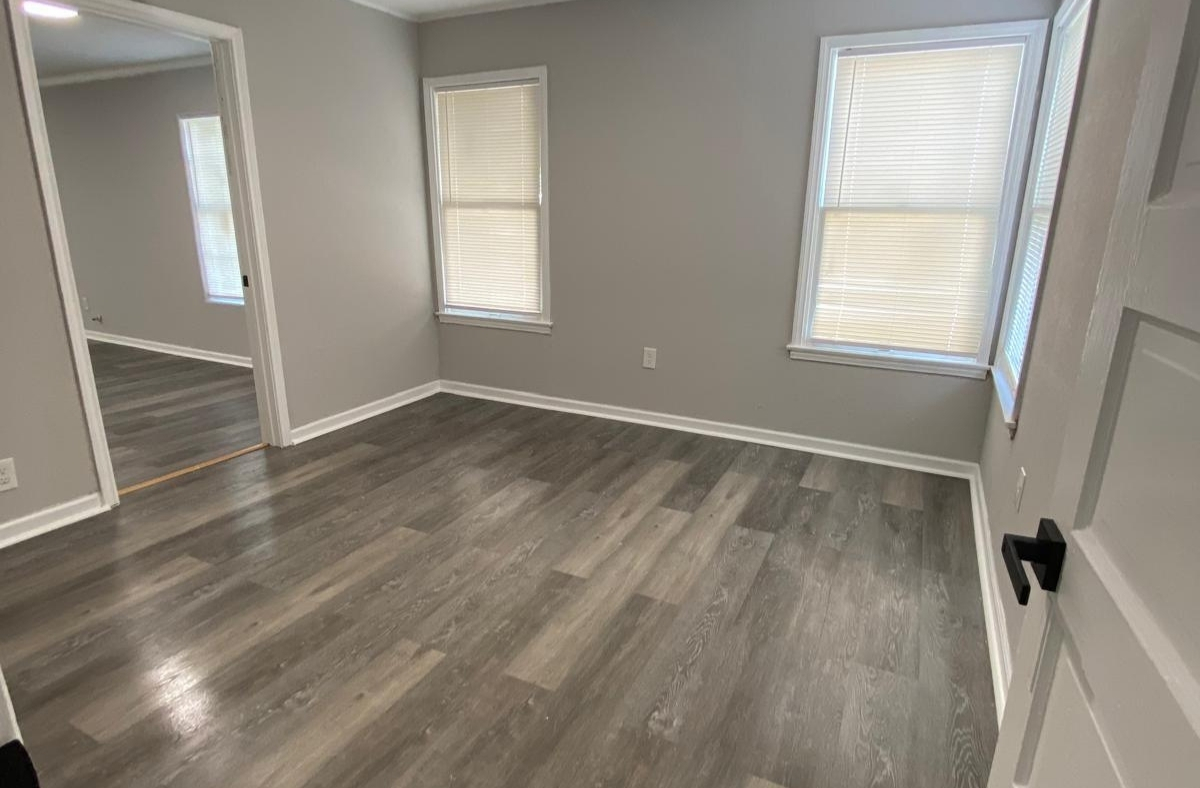 2206 E Brazos St,Victoria, TX 77901 (6)