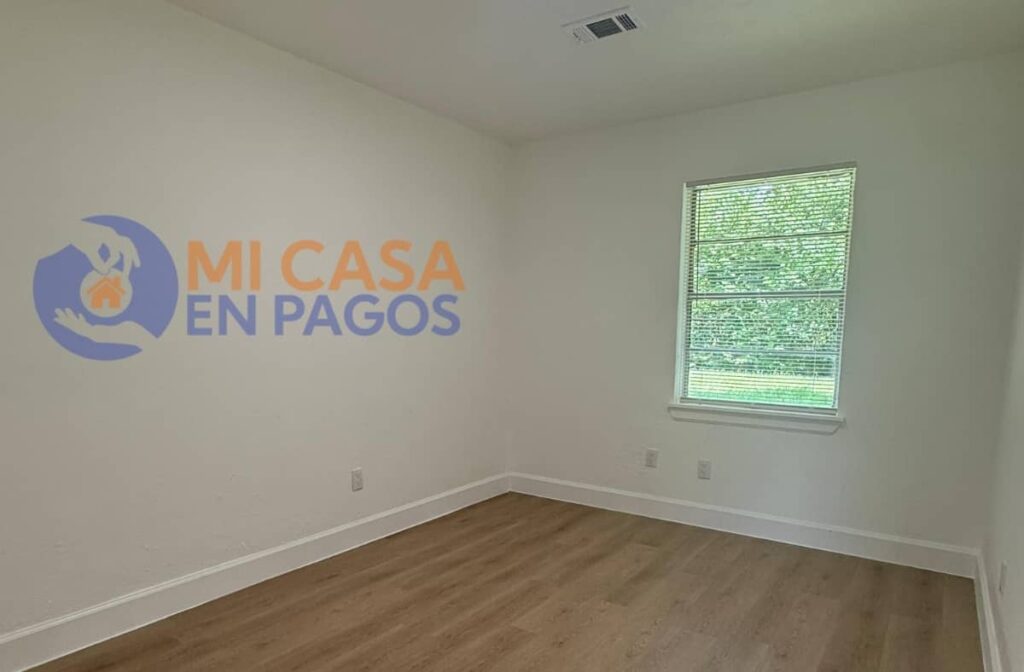5307 Greylog Drive, Houston, Texas, 77048 (3)