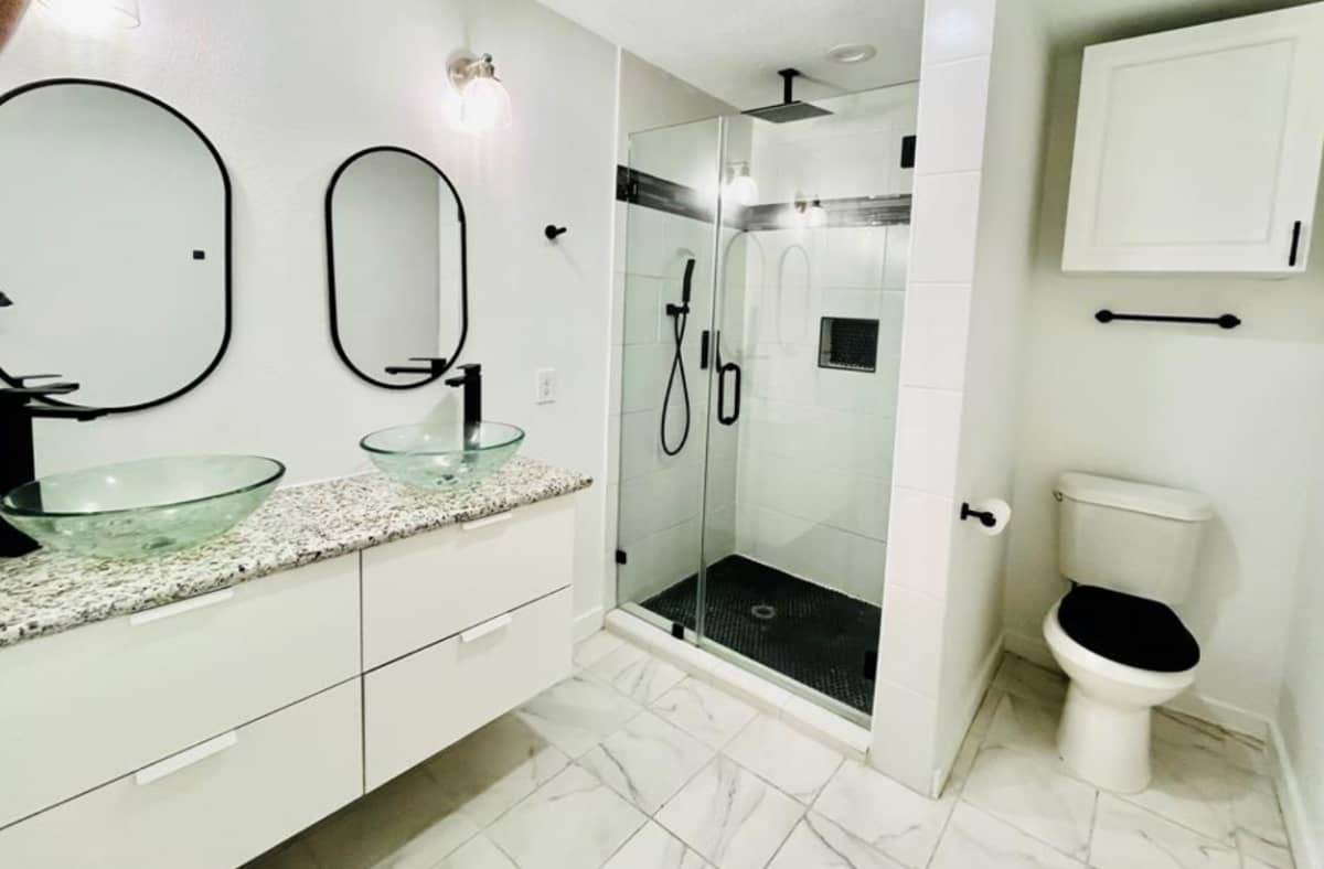 5906 Hilary St, Houston, TX 77026 (5)