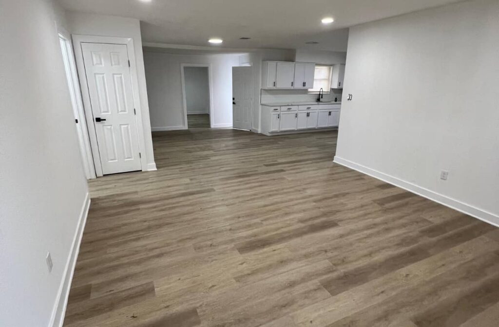 7822 Sharondale Drive, Houston, Texas, 77033 (3)