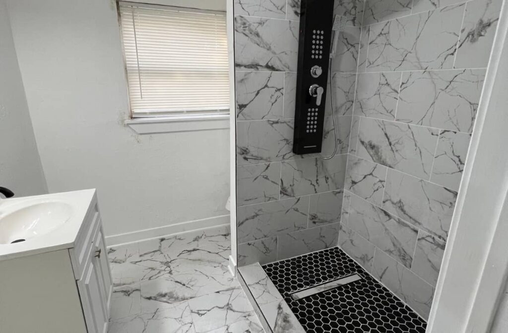 7822 Sharondale Drive, Houston, Texas, 77033 (8)