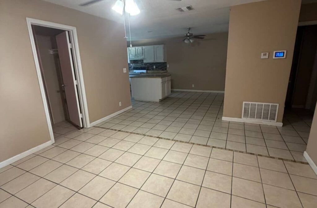 6901 Oldham Dr San Antonio TX 78239 (3)