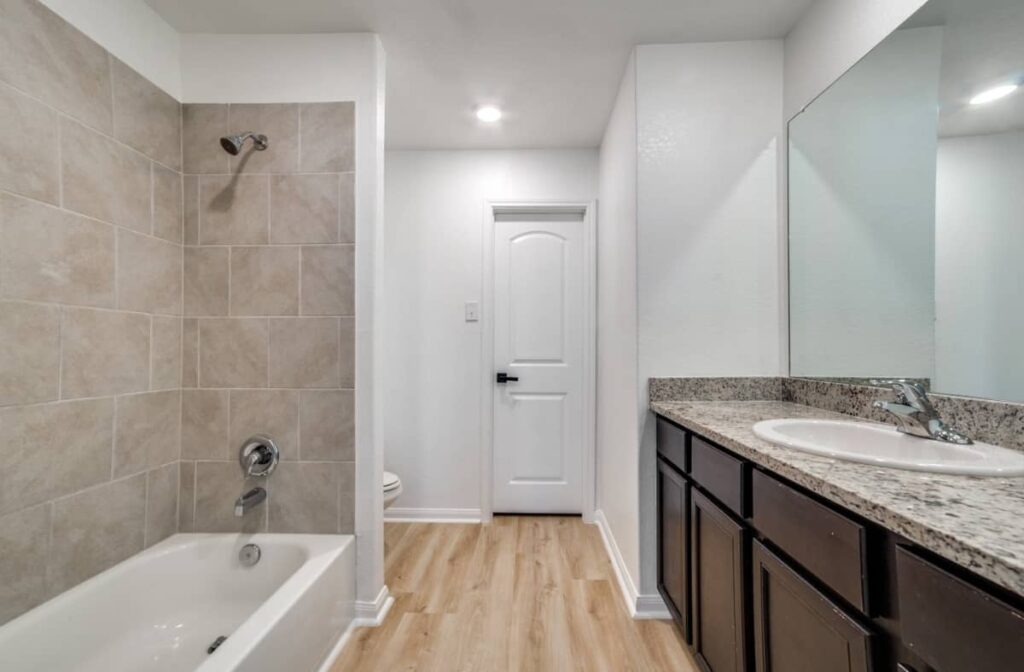 11757 Davalos Ln, San Antonio, TX 78252 (11)