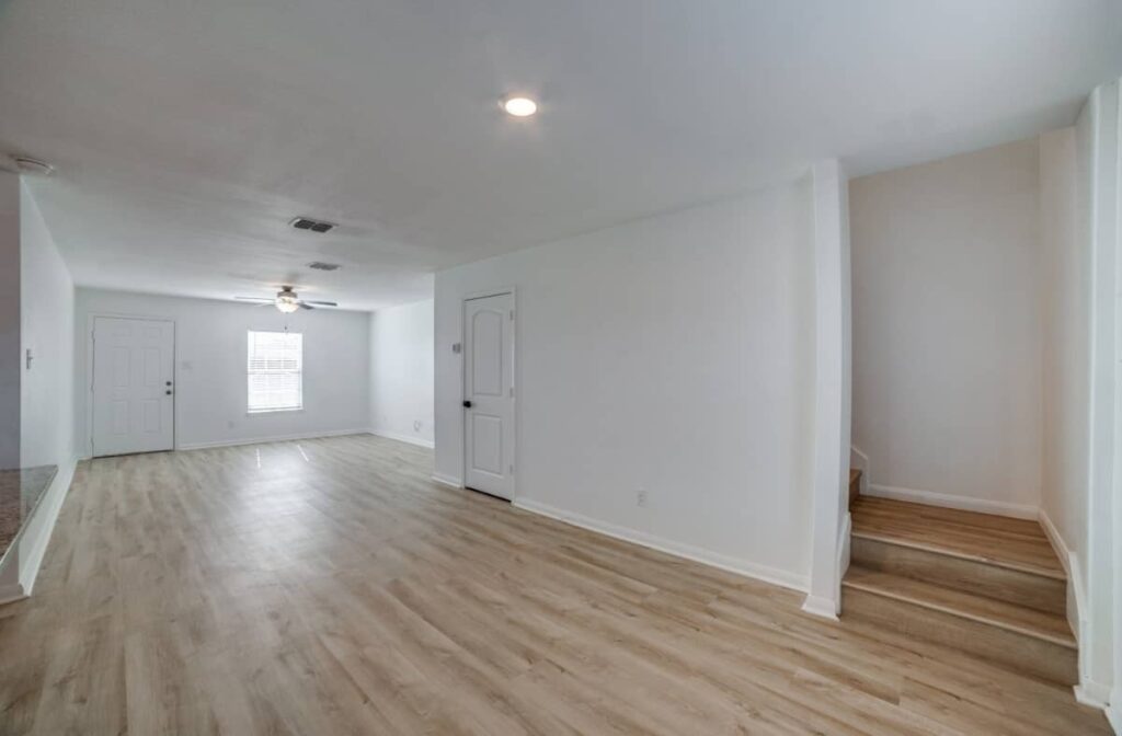 11757 Davalos Ln, San Antonio, TX 78252 (3)