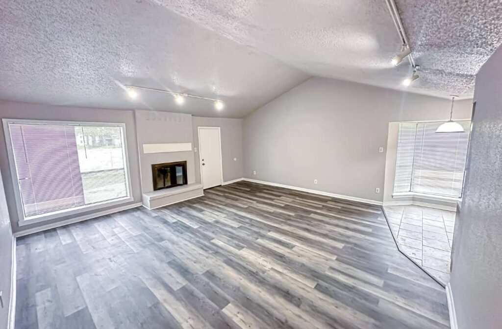 124 Candlelight Ln, Livingston, TX, 77351 (2)