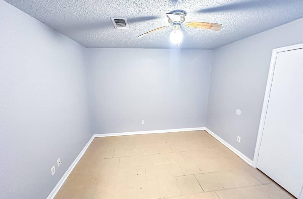 124 Candlelight Ln, Livingston, TX, 77351 (5)