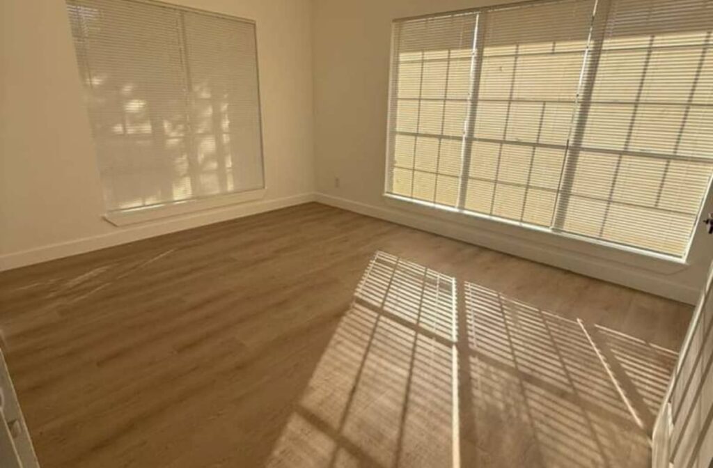 6007 Ridgeway Dr, Houston, 77033 (5)