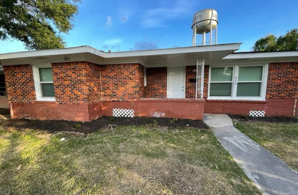 610 Garrett st, Liberty TX 77575 (2)