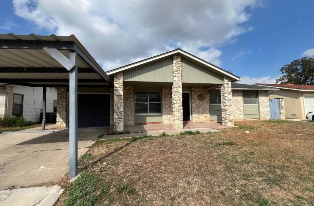 1431 W Ackard Pl, San Antonio, TX 78224