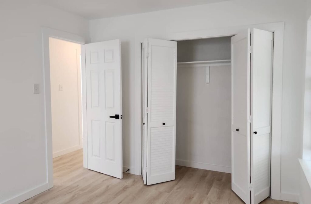 1431 W Ackard Pl, San Antonio, TX 78224 (8)